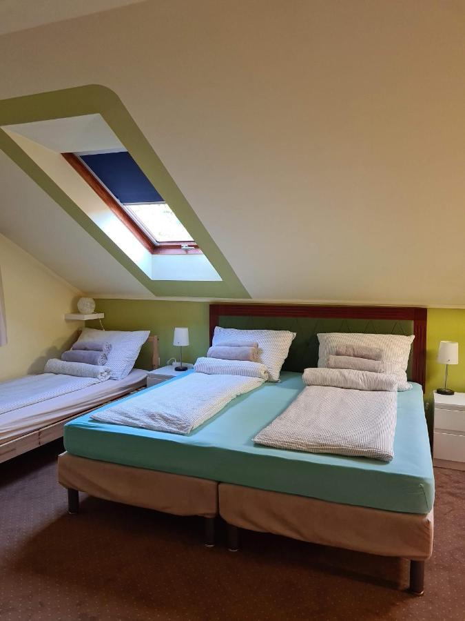 미슈콜츠 Palantir Panzio B&B 외부 사진