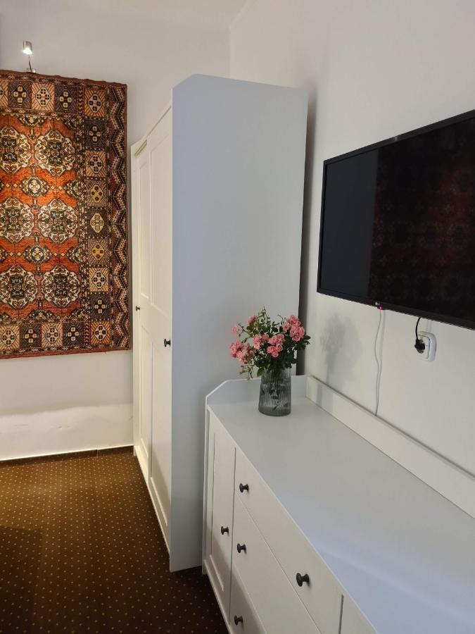 미슈콜츠 Palantir Panzio B&B 외부 사진