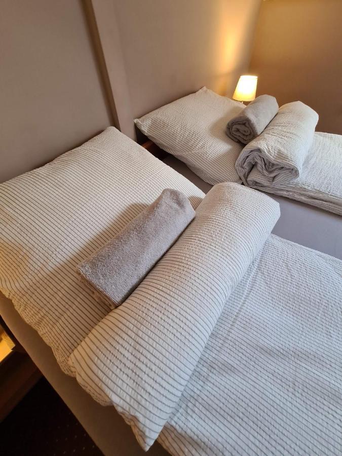 미슈콜츠 Palantir Panzio B&B 외부 사진