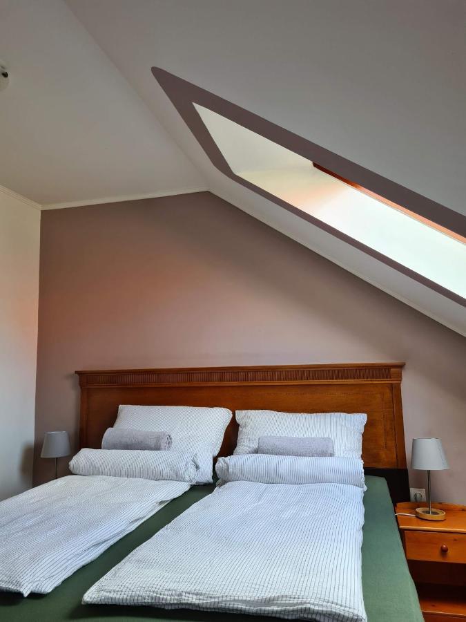 미슈콜츠 Palantir Panzio B&B 외부 사진