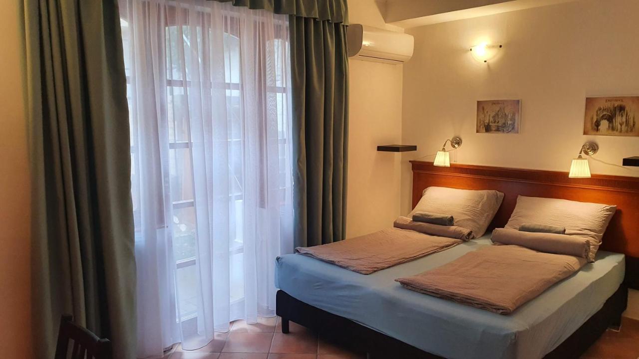미슈콜츠 Palantir Panzio B&B 외부 사진