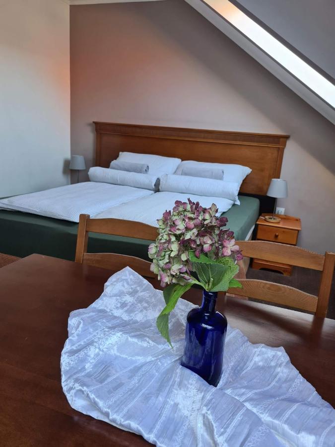 미슈콜츠 Palantir Panzio B&B 외부 사진